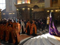 Архиепископ Серафим совершил Великую вечерню с награждением духовенства в Неделю 2-ю по Пасхе