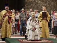 Архиепископ Серафим совершил воскресную литургию в Кафедральном соборе Христа Спасителя