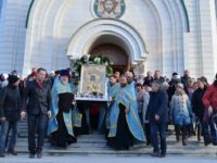 Феодоровская икона Пресвятой Богородицы переносится в Черняховск
