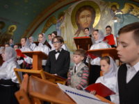 В Кафедральном соборе Христа Спасителя в праздник Воскресения Христова прошла детская литургия