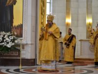 Архиепископ Серафим возглавил воскресное богослужение