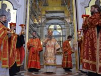 В Неделю жен-мироносиц архиепископ Серафим совершил Божественную литургию