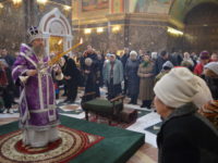 Архиепископ Серафим в Неделю 5-ю Великого поста совершил Божественную Литургию