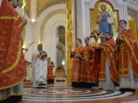 В праздник Светлого Христова Воскресения архиепископ возглавил богослужение в Кафедральном соборе Христа Спасителя