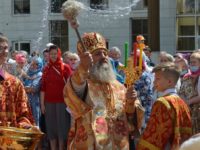 Воскресная литургия в Кафедральном соборе Христа Спасителя