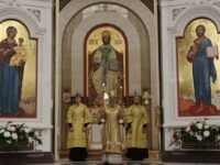 В день памяти апостолов Петра и Павла архиепископ Серафим совершил Литургию
