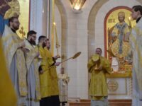 В день Собора новомучеников и исповедников Церкви Русской митрополит Серафим совершил Литургию