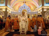 В праздник Светлого Христова Воскресения митрополит Серафим возглавил богослужение в Кафедральном соборе Христа Спасителя