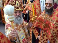 В неделю 6-ю по Пасхе митрополит Серафим совершил Божественную литургию