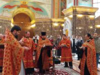 Молитвенная память о воинах-защитниках в День Победы
