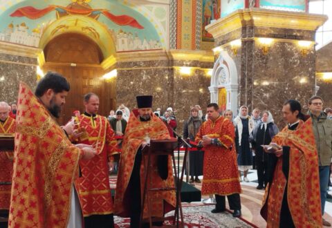 Молитвенная память о воинах-защитниках в День Победы