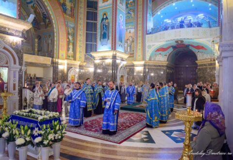 В Кафедральном соборе Христа Спасителя отметили Успение Пресвятой Богородицы
