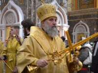 В Неделю 20-ю митрополит Серафим совершил Литургию в Кафедральном соборе Христа Спасителя