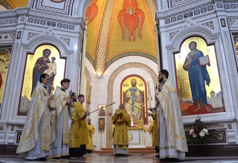 Митрополит Серафим совершил литургию в Неделю 21-ю по Пятидесятнице