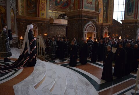 Митрополит Серафим совершил Чин прощения