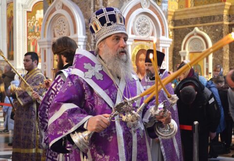 В Неделю 4-ю Великого поста митрополит Серафим совершил Литургию